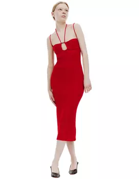 Красное платье на бретелях