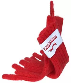 Красные перчатки с патчем