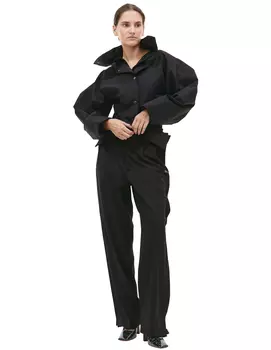 Куртка с высоким воротником