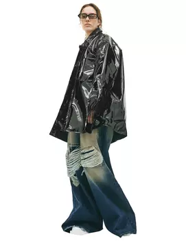 Лакированная рубашка на кнопках