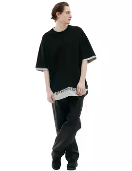 Оверсайз футболка с логотипом