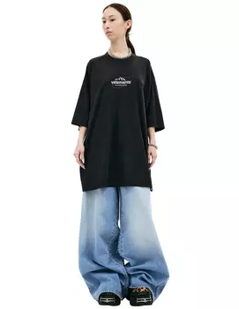 Oversize logo t-shirt