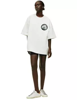 Оверсайз футболка с нашивкой Телец