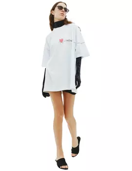 Оверсайз футболка с принтом