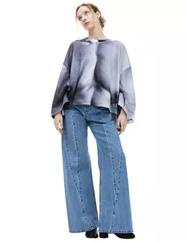 Оверсайз футболка с принтом