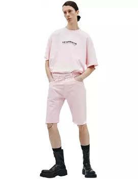 Джинсовые шорты розового цвета