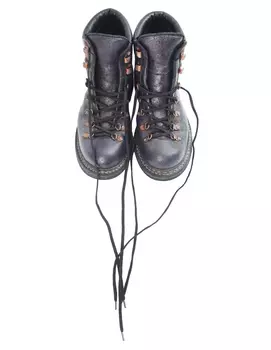 Фиолетовые хайкеры из зернистой кожи