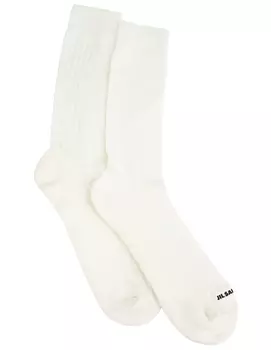 Белые носки в рубчик