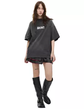 Серая футболка с принтом