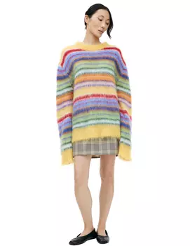 Свитер из мохера в полоску