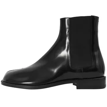 Tabi Leather Chelsea Boots In Black