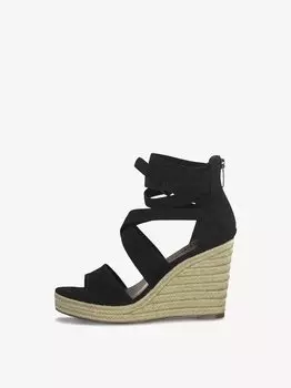 Босоножки на танкетке