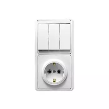 Блок в упаковке трёхклавишный, выключатель, розетка с заземлением