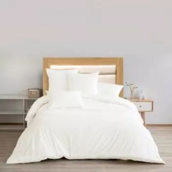 комплект постельного белья BRAVO поплин однотон 2-сп: прост.220х215см, под.175х215см,нав.70х70см -2шт, 100% хл,110 гр/м2, 5000 белый