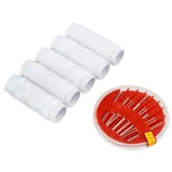 Набор белых ниток и иголок для шитья