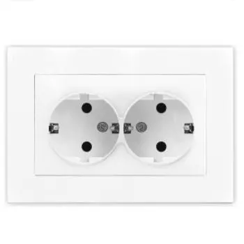 Розетка Universal Афина двойная, с заземлением, белая