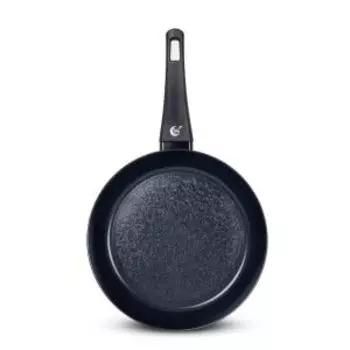 Сковорода TVS Segno, 24 см, а/п покрытие керамическое, индукция, кованый алюминий, ручка бакелит, черный