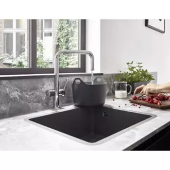 Смеситель для кухни Hansgrohe Talis П-излив, запорный вентиль, нержавеющая сталь (72807800)