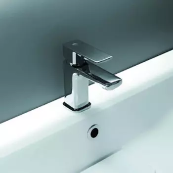 Смеситель для раковины Orange Plito (M16-021cr)