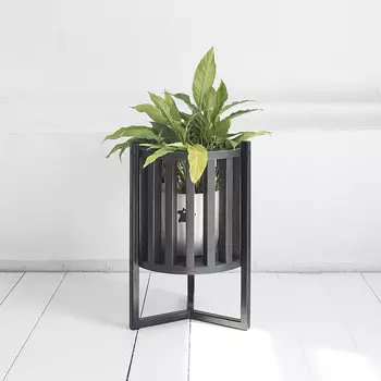 Кашпо куг в черном цвете (archpole) черный 34x50x34 см.