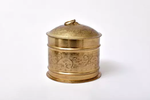 Металлическая шкатулка с гравировкой (abby décor) золотой 13 см.