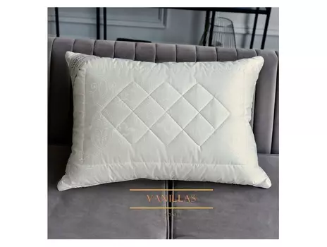 Шёлковая подушка шенонсо (vanillas home) бежевый 70x70 см.