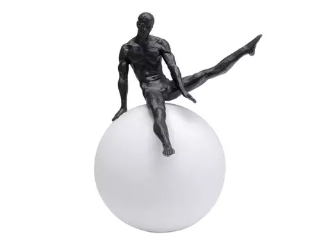 Статуэтка athlet (kare) белый 27x33x22 см.
