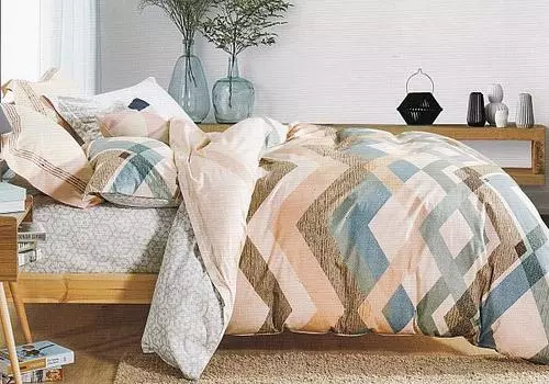 Истэр (розово-серый)