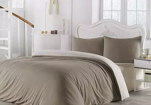 Мариадна (бежево-кремовый)