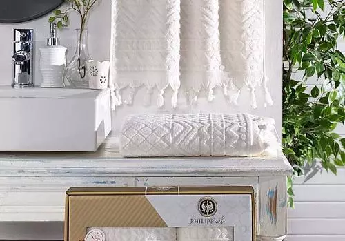 Полвия (кремовый)