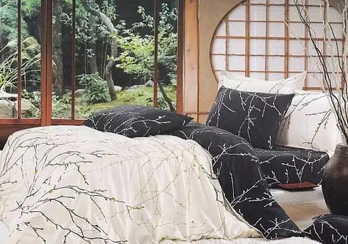 Равин (черно-белый)