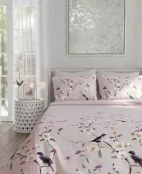 Ровена (пыльная роза)