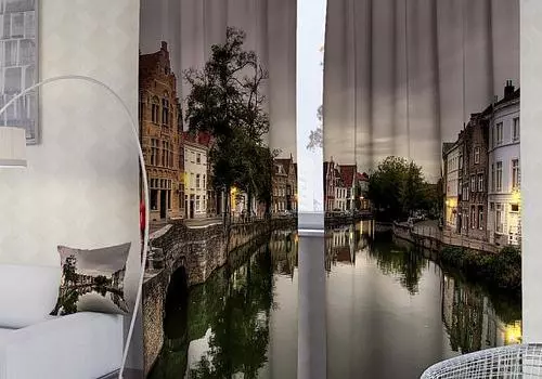 Сумрачная набережная