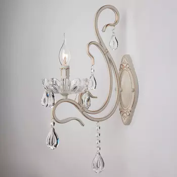 Бра Eurosvet 12205/1 белый Strotskis