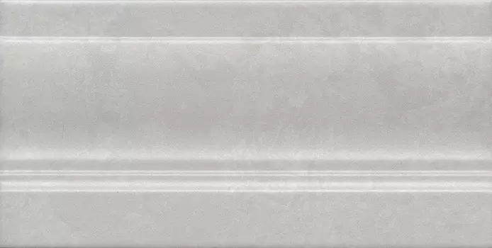 Керамическая плитка Kerama Marazzi Плинтус Ферони серый светлый матовый 20х10