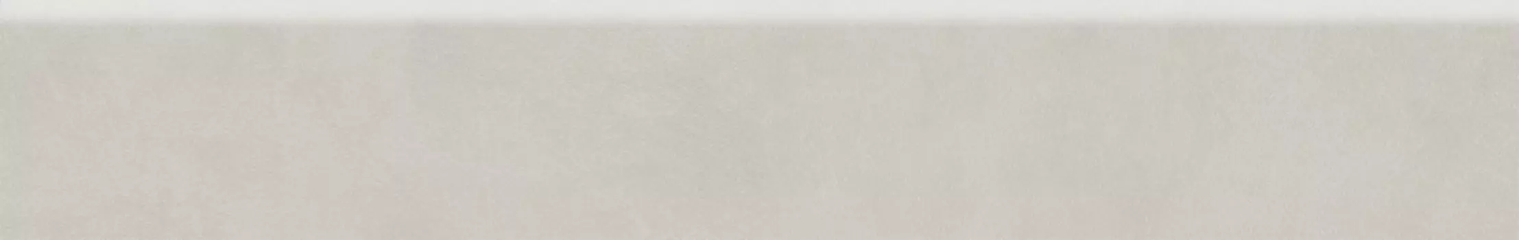 Керамогранит Kerama Marazzi Плинтус Про Чементо серый светлый матовый 60х9,5