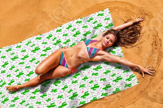 Покрывало пляжное Сирень «Влюбленные кактусы»