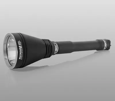 Фонарь светодиодный поисковой Armytek Barracuda v2, 1350 лм, аккумулятор (+ Антисептик-спрей для рук в подарок!)