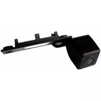 Камера заднего вида для Volkswagen и Skoda Intro VDC-040 Skoda Superb (2002 - 2008) / VW Caddy (2004 - 2010) / VW Cravelle (2003 - 2009) / VW Golf V (2003 - 2008) / VW Jetta (2005 - 2010) / VW Multivan (2003 - 2009) / VW Passat (2005 - 2010) / VW Touran a