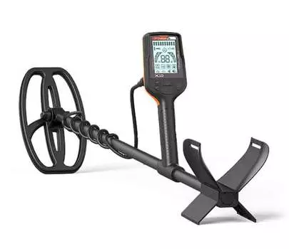 Металлоискатель Quest X10