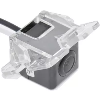 Штатная камера заднего вида SWAT VDC-025 Mitsubishi Outlander XL