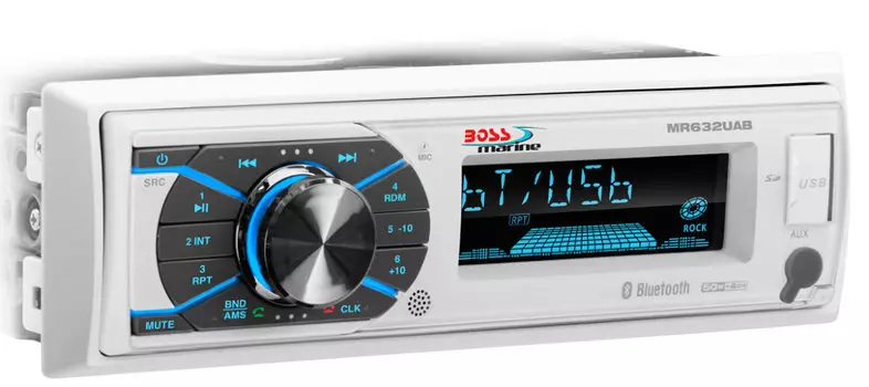 Влагозащищенная морская магнитола Boss Audio MR632UAB (+ Антисептик-спрей для рук в подарок!)