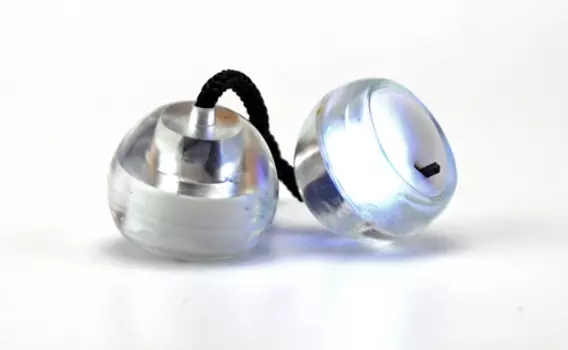 Антистресс-игрушка Thumb Chucks YoYo - Прозрачный с подсветкой