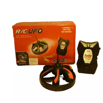 Летающая тарелка на пульте