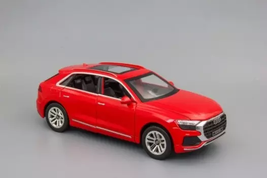 Модель автомобиля AUDI Q8 220x85 мм, красный