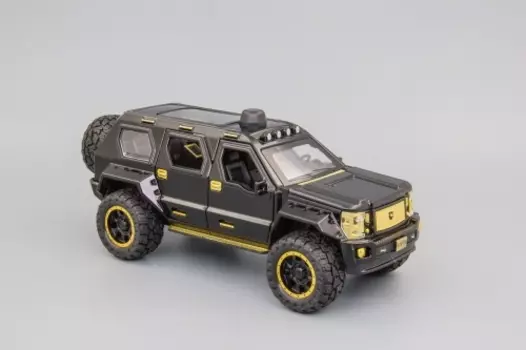 Модель автомобиля Rhino GX Executive (FORD F-450) чёрный глянцевый 1:32