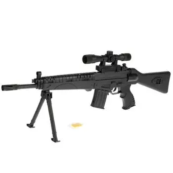 Автомат с оптическим прицелом, на подставке, с пулями