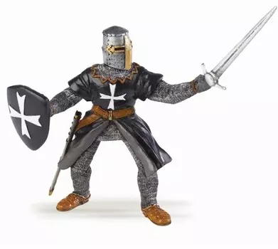 Фигурка рыцаря Госпитальера с мечом