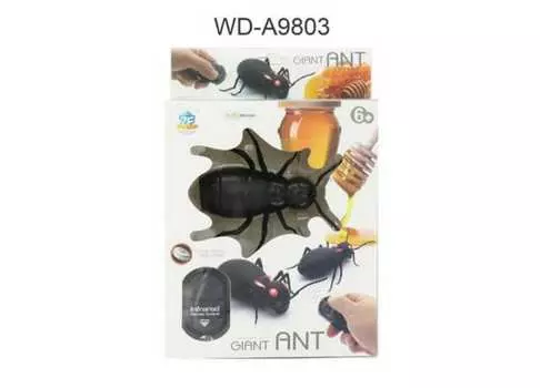 Интерактивное насекомое - Гигантский муравей на радиоуправлении, световые эффекты