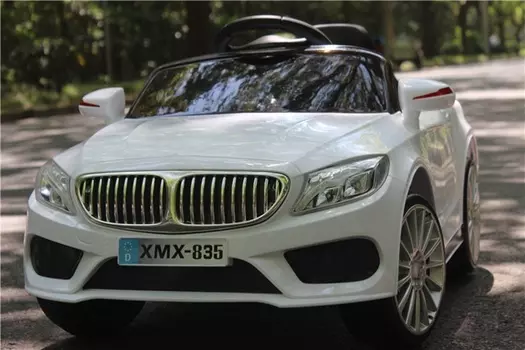 Электромобиль ToyLand BMW XMX 835 белый